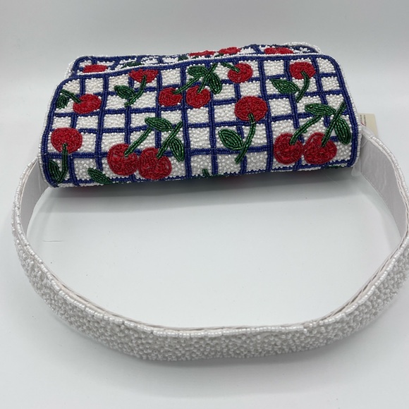 Cherry beaded bag made in India NWT TikTok Instagram Viral - Picture 5 of 8